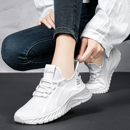 CLOUD NINE - die superleichten Sneaker